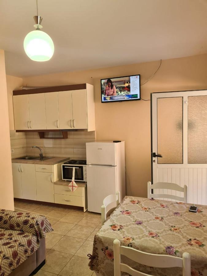 Martini Vacation Home Saranda Extérieur photo